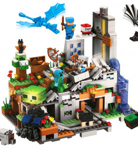 Конструктор Майнкрафт «Горная пещера Mini» со светом, 760 деталей, 11 фигурок